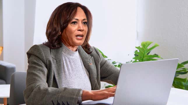 Image for article titled Kamala Harris Freaked Out After Seeing Her LinkedIn Profile Got Over 30 Views This Week