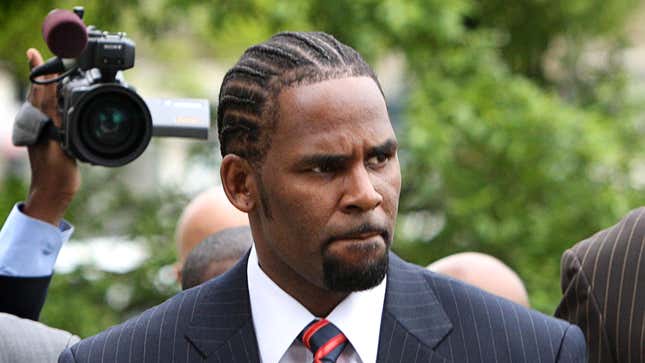 Image for article titled R. Kelly Petitions Supreme Court To Watch Him Pee