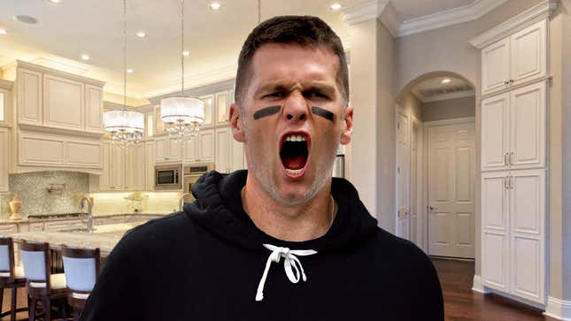 Image for article titled Tom Brady Rips Into His Nutritional Supplements For Letting Him Down In Big Game