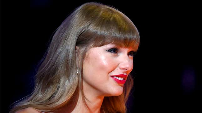 Image for article titled The Onion’s Exclusive Interview With Taylor Swift And Travis Kelce