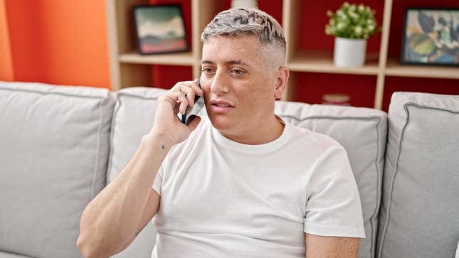 Image for article titled Dad Spends Most Of Phone Call Praising New Bucket