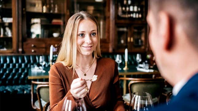 Image for article titled Woman Wonders If First Date Too Soon To Take Home Leftovers