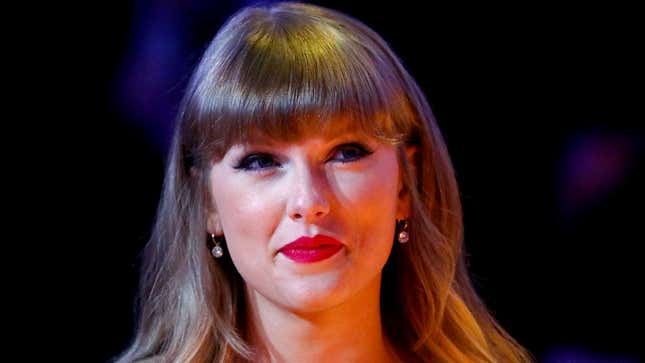 Image for article titled The Onion’s Exclusive Interview With Taylor Swift And Travis Kelce